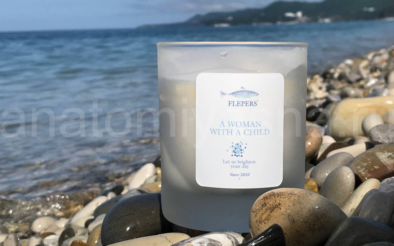 отзыв о Свеча Flepers A woman with a child фото 4